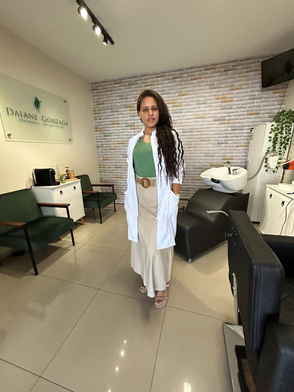 Daiane Gonzaga terapeuta capilar